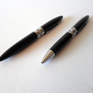 Ball pen